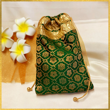 Load image into Gallery viewer, Diwali Gift | Diwali Potli