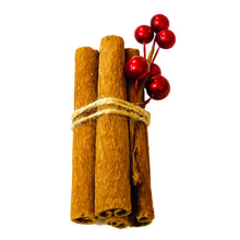 Load image into Gallery viewer, The Yuletide Basket