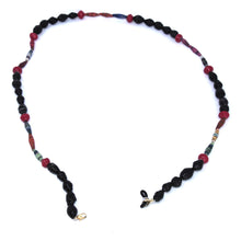 Load image into Gallery viewer, Face Mask/Eyeglass Paper Bead Chain, Black and Red