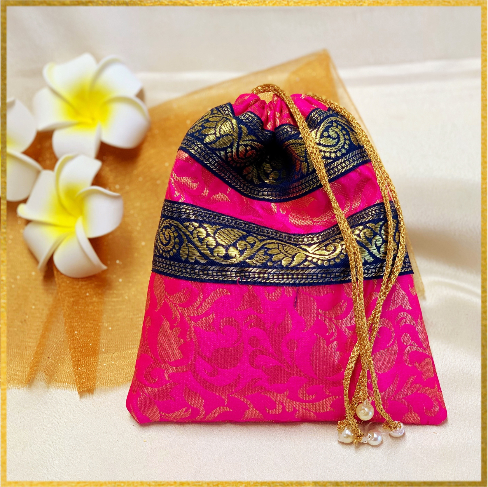 Rakhi Box: Timeless Ties - Coral