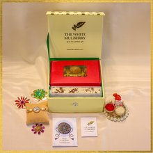 Load image into Gallery viewer, Rakhi Box: Sentiments Of A Sister - Family Rakhi Pack
