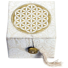 Load image into Gallery viewer, Meditation Bowl Box: 3&#39;&#39; Flower Of Life - DZI (Meditation)
