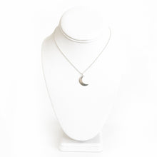 Load image into Gallery viewer, Silverpolished Crescent Moon Necklace
