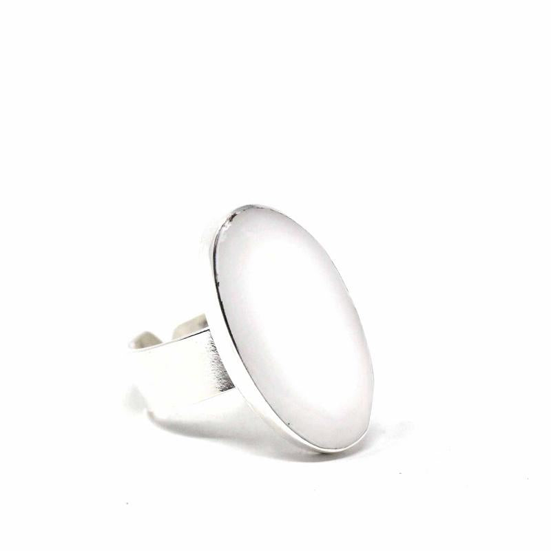 Ring, Oval Mother of Pearl