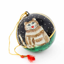 Load image into Gallery viewer, Handpainted Ornament Cat - Pack of 3
