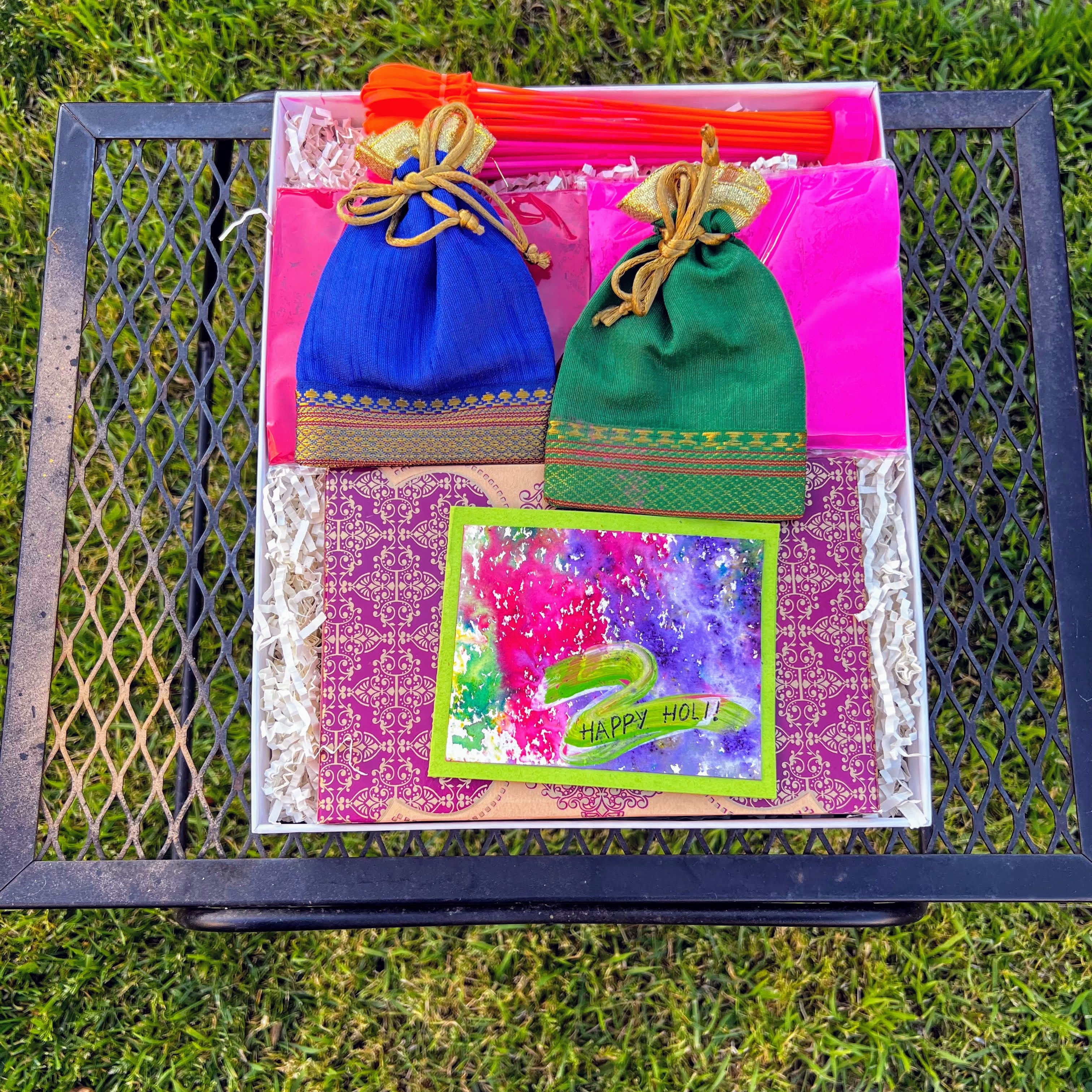 The Riot of Hues - Holi Gift Box